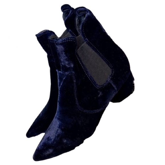 Kendall & Kylie Shoes - Kendall & Kylie Midnight Blue Velvet Ankle Boots | Size 7 | Like New